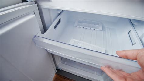 frigidaire leaking water from freezer|Frigidaire Freezer Leaking Water On Floor: Common Causes。